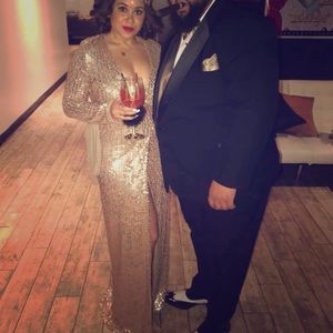 Lovely long gold sequin gown!